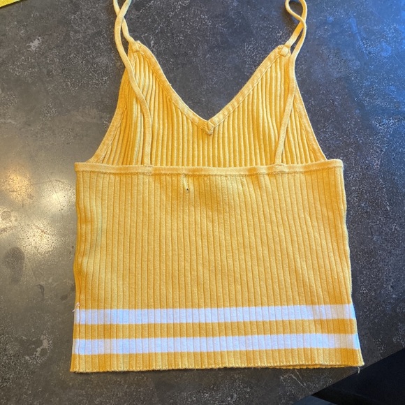 Forever21 Knit top - Picture 2 of 3